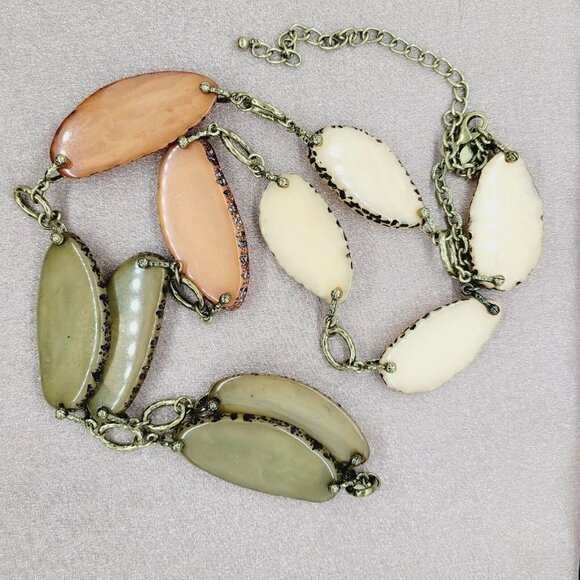 Premier Designs Slice of Life Necklace Retired 2014 Wood Look Resin Slices 36" - Picture 6 of 8